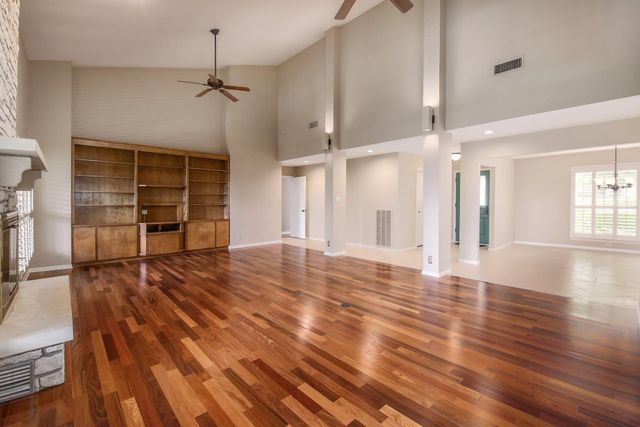 6200 Rain Creek PKWY, Austin, TX 78759