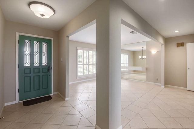 6200 Rain Creek PKWY, Austin, TX 78759