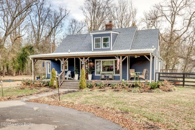 219 Wood Rd, Lyndon, KY 40222