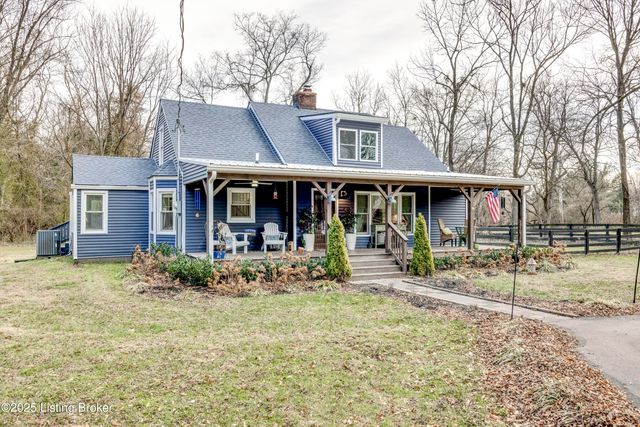 219 Wood Rd, Lyndon, KY 40222