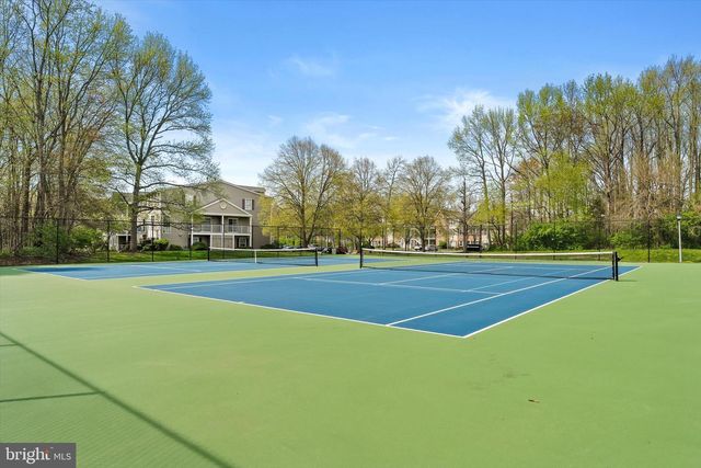 41 CHEVERNY CT, Hamilton, NJ 08619