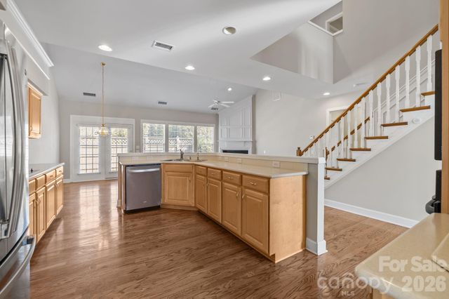 412 Eberle Way, Matthews, NC 28105