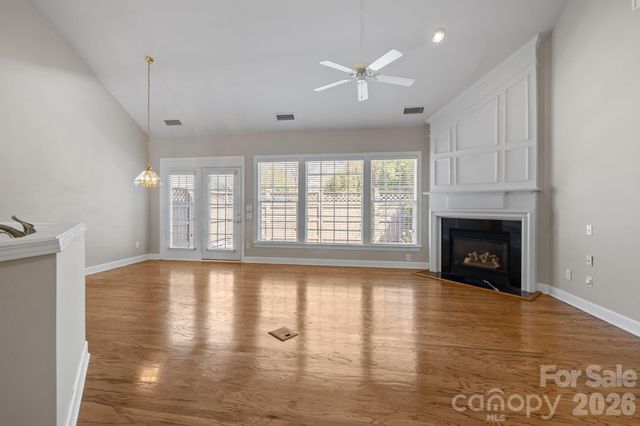 412 Eberle Way, Matthews, NC 28105