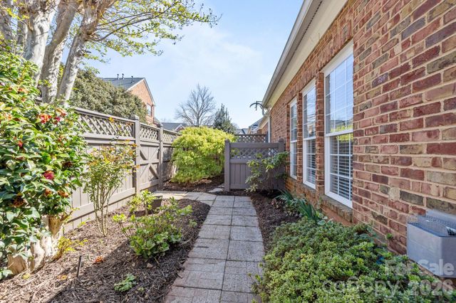 412 Eberle Way, Matthews, NC 28105