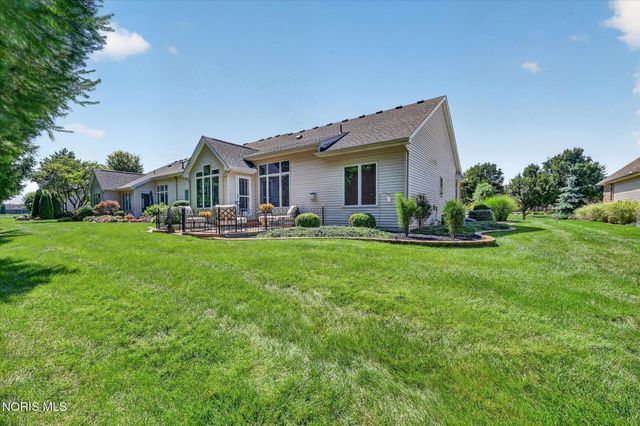 3915 Deer Valley Lane, Maumee, OH 43537