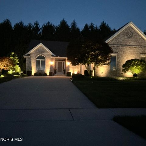 3915 Deer Valley Lane, Maumee, OH 43537