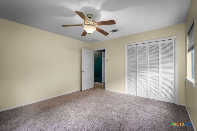 960 Twin Oaks Drive, New Braunfels, TX 78130