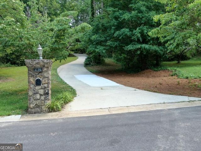 3790 Belle Glade Trail W, Snellville, GA 30039