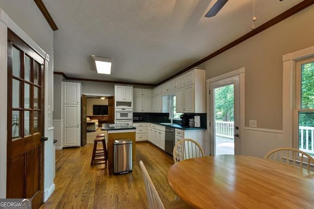 3790 Belle Glade Trail W, Snellville, GA 30039