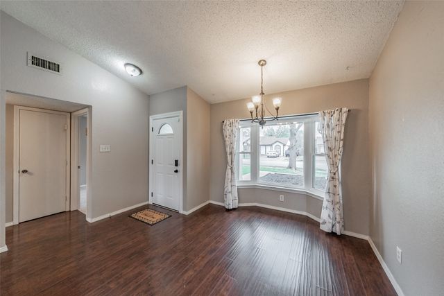 3808 Glengate Drive, Arlington, TX 76016