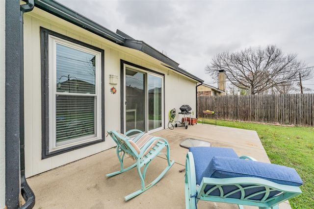 3808 Glengate Drive, Arlington, TX 76016