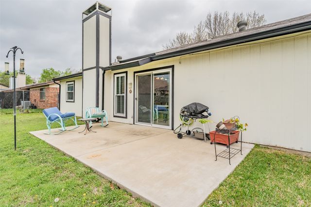 3808 Glengate Drive, Arlington, TX 76016