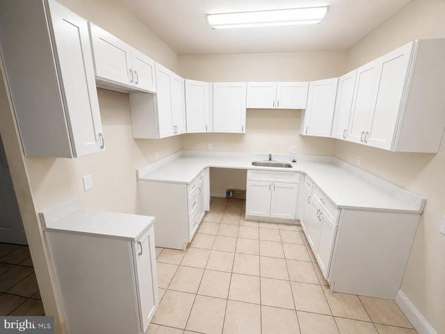 1828 N WILLINGTON ST, Philadelphia, PA 19121