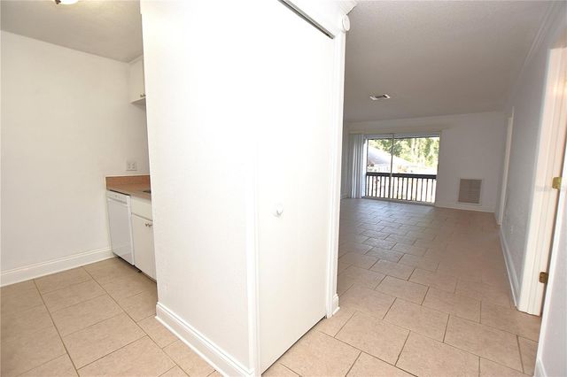 141 FERNERY ROAD B5, Lakeland, FL 33809