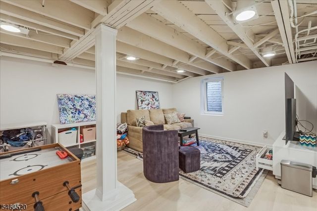 927 Boulevard, Westfield Town, NJ 07090