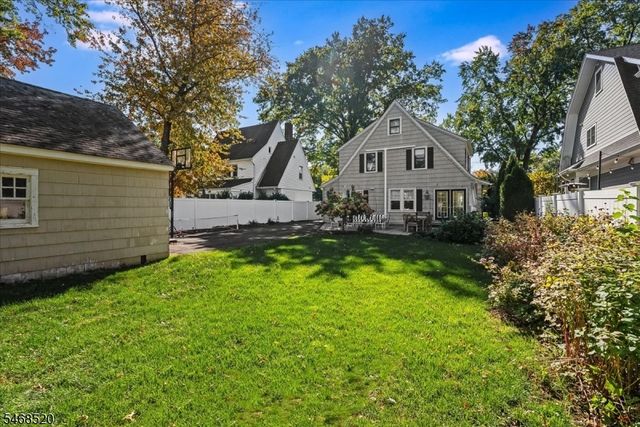 927 Boulevard, Westfield Town, NJ 07090