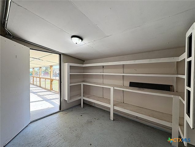 613 County Road 4876, Copperas Cove, TX 76522