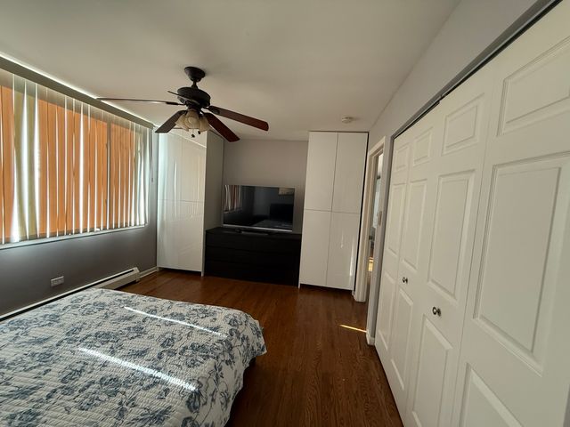 1710 Dempster Street A, Park Ridge, IL 60068