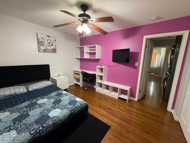 1710 Dempster Street A, Park Ridge, IL 60068