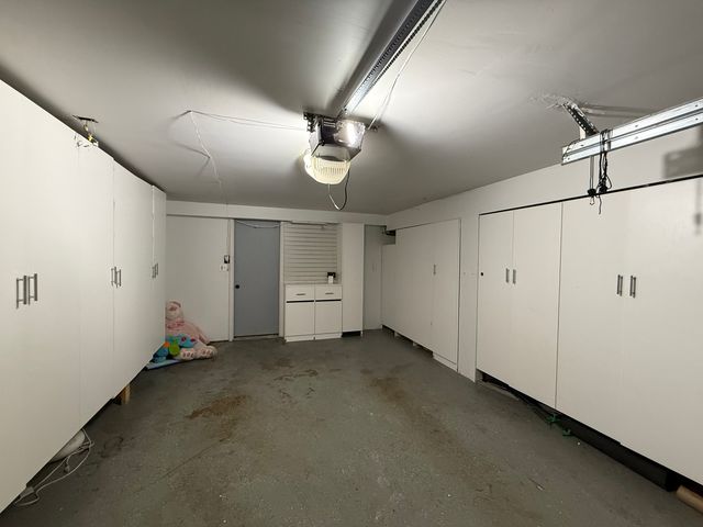 1710 Dempster Street A, Park Ridge, IL 60068