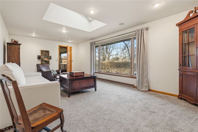 3595 Rolling Ridge Road NE, Canton, OH 44721