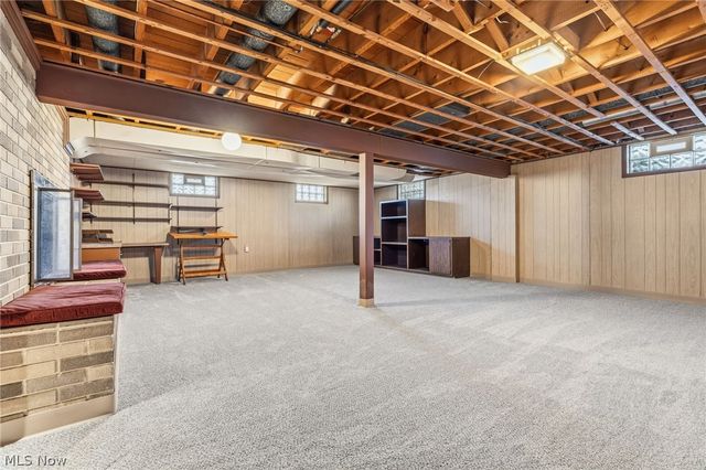 3595 Rolling Ridge Road NE, Canton, OH 44721