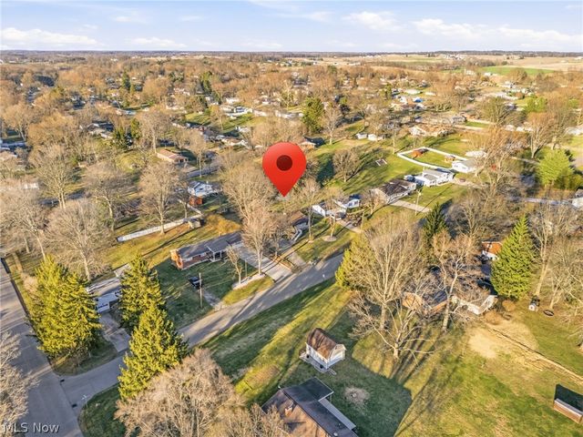 3595 Rolling Ridge Road NE, Canton, OH 44721