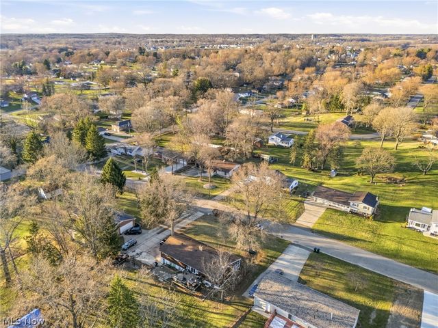 3595 Rolling Ridge Road NE, Canton, OH 44721