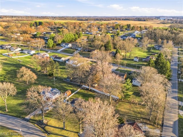 3595 Rolling Ridge Road NE, Canton, OH 44721