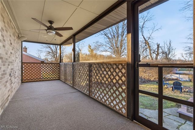 3595 Rolling Ridge Road NE, Canton, OH 44721