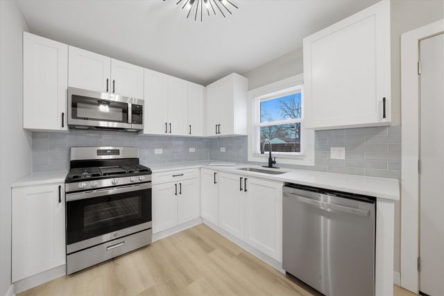 14825 S Sacramento Avenue, Posen, IL 60469