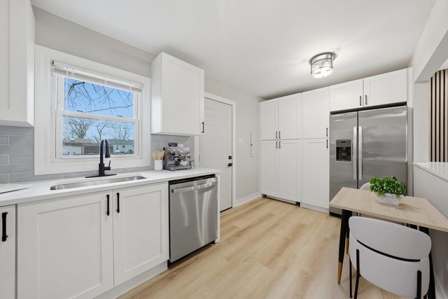 14825 S Sacramento Avenue, Posen, IL 60469