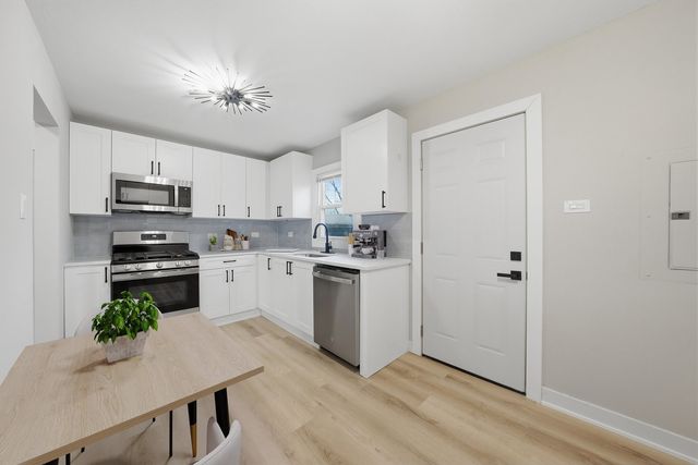 14825 S Sacramento Avenue, Posen, IL 60469