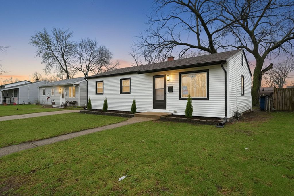 14825 S Sacramento Avenue, Posen, IL 60469