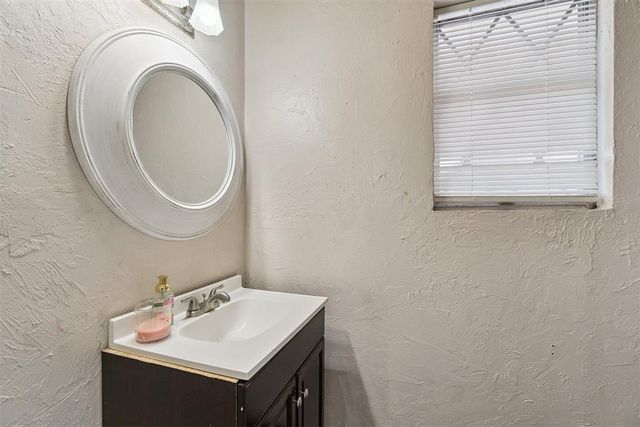 4805 Trina Drive, Oklahoma City, OK 73115