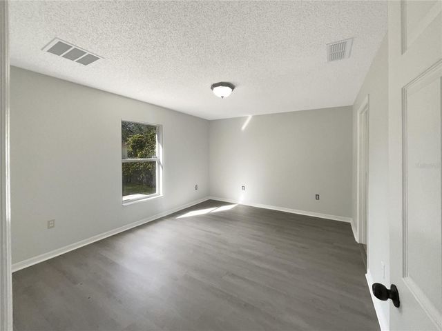 1830 PENNINGTON AVENUE, Deltona, FL 32738