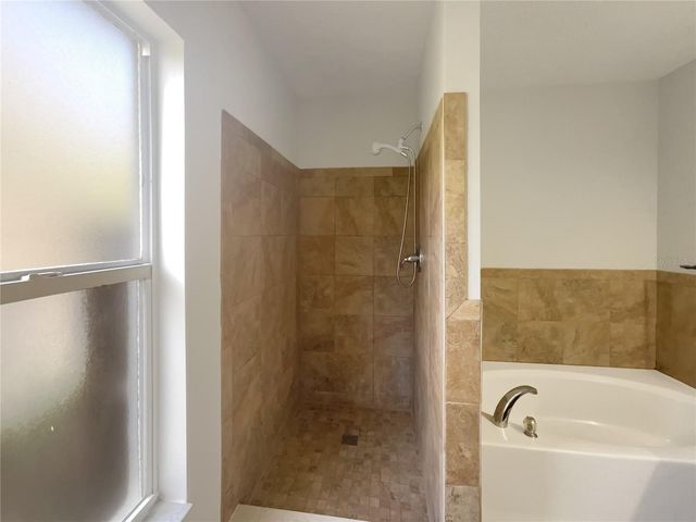 1830 PENNINGTON AVENUE, Deltona, FL 32738