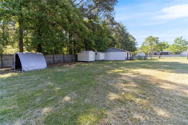 207 Cicero Beatty Road, Raeford, NC 28376