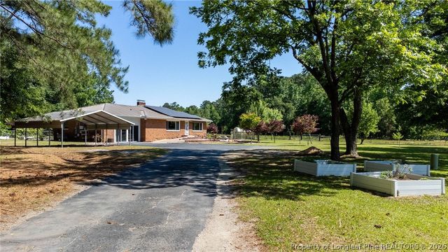 207 Cicero Beatty Road, Raeford, NC 28376