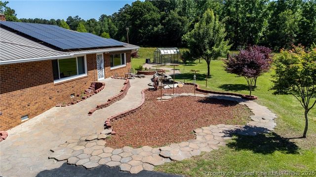 207 Cicero Beatty Road, Raeford, NC 28376
