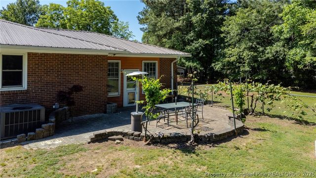 207 Cicero Beatty Road, Raeford, NC 28376
