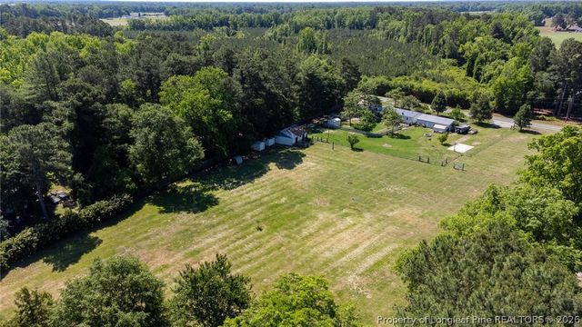 207 Cicero Beatty Road, Raeford, NC 28376