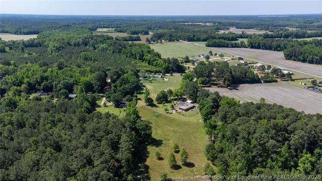 207 Cicero Beatty Road, Raeford, NC 28376