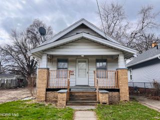 3817 Burton Avenue, Toledo, OH 43612