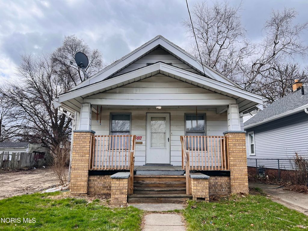 3817 Burton Avenue, Toledo, OH 43612
