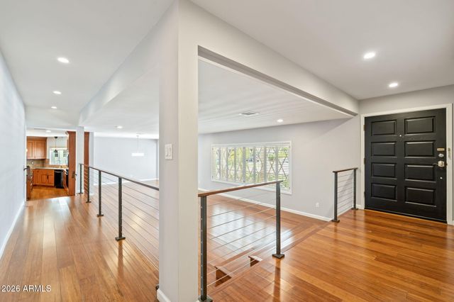 2054 E RANCHO Drive, Phoenix, AZ 85016