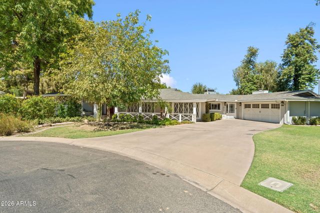 2054 E RANCHO Drive, Phoenix, AZ 85016