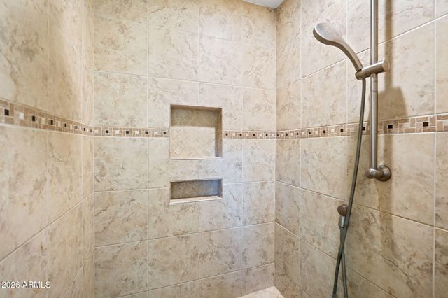 2054 E RANCHO Drive, Phoenix, AZ 85016