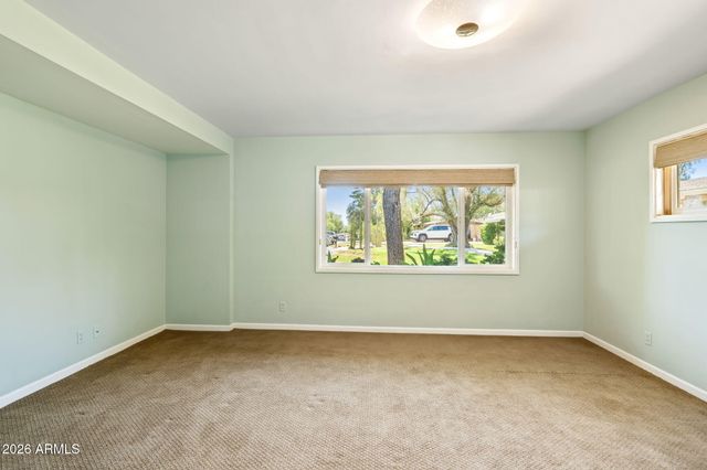 2054 E RANCHO Drive, Phoenix, AZ 85016