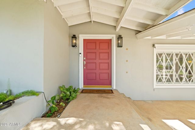 2054 E RANCHO Drive, Phoenix, AZ 85016